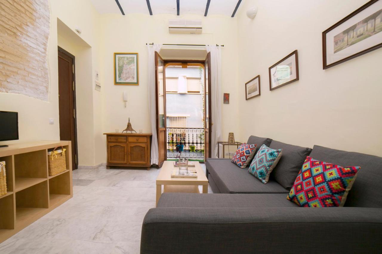 Alohamundi Valvanera Siviglia Esterno foto